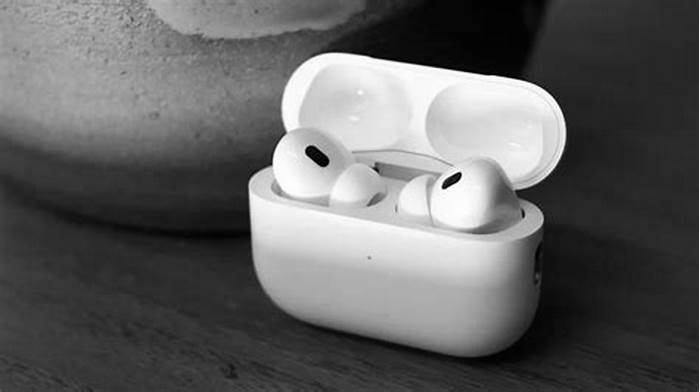 Guide to Using AirPods Pro Noise Cancellation Features